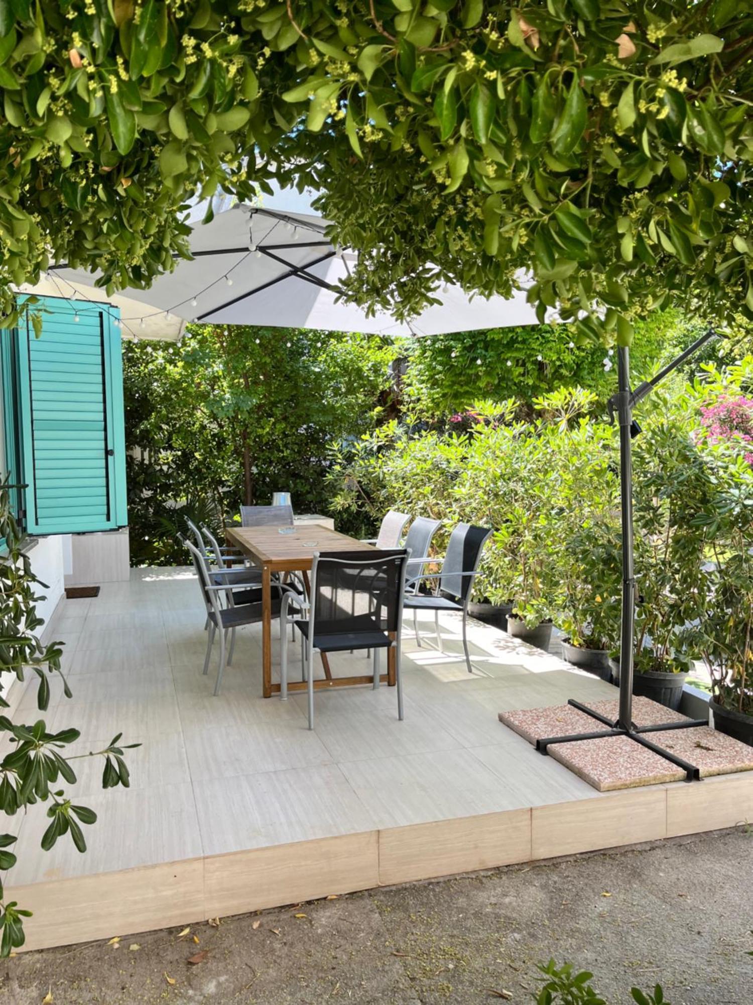 Central Single House With Parking-Top Location! Novalja Exterior photo
